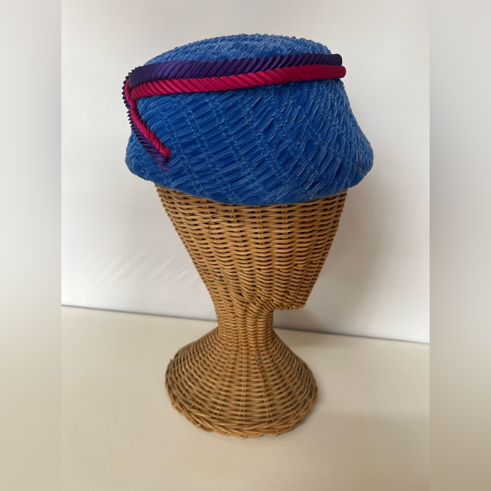 Women’s 21 1/4” Blue Crushed Velvet Vintage Hat with Purple and Fuchsia Band